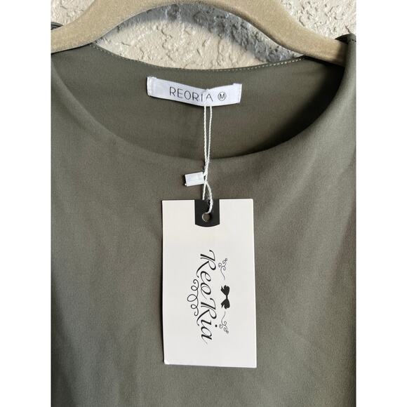 NWT Reoria size medium olive green tank bodysuit - Picture 2 of 3